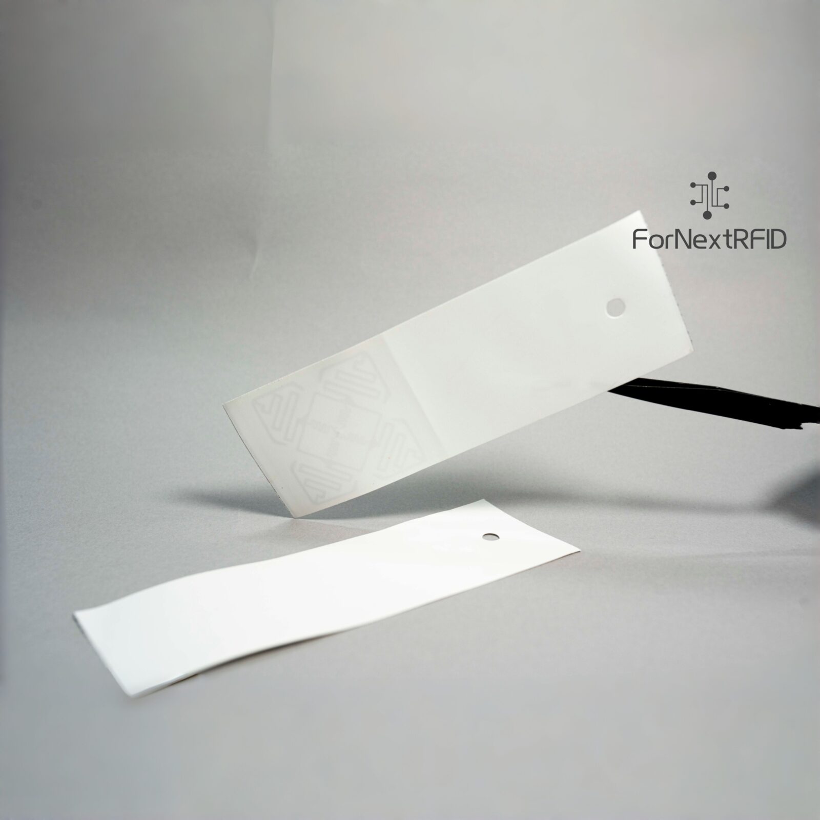 UHF RFID Hang Tag 150×50mm | Omnidirectional Antenna | Printable Woven ...