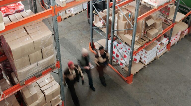 RFID Warehouse Management: How Manufacturing Sites Turn Data into Productivity