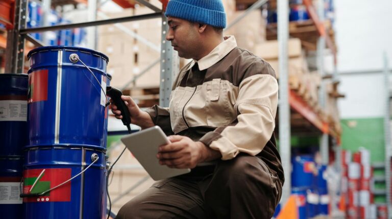 RFID antenna on-metal industry application
