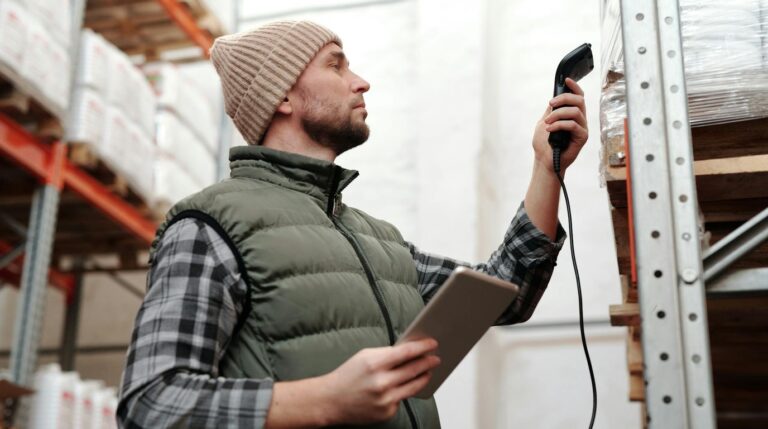 Understanding RFID Reader Technologies: A Comparative Analysis industry application